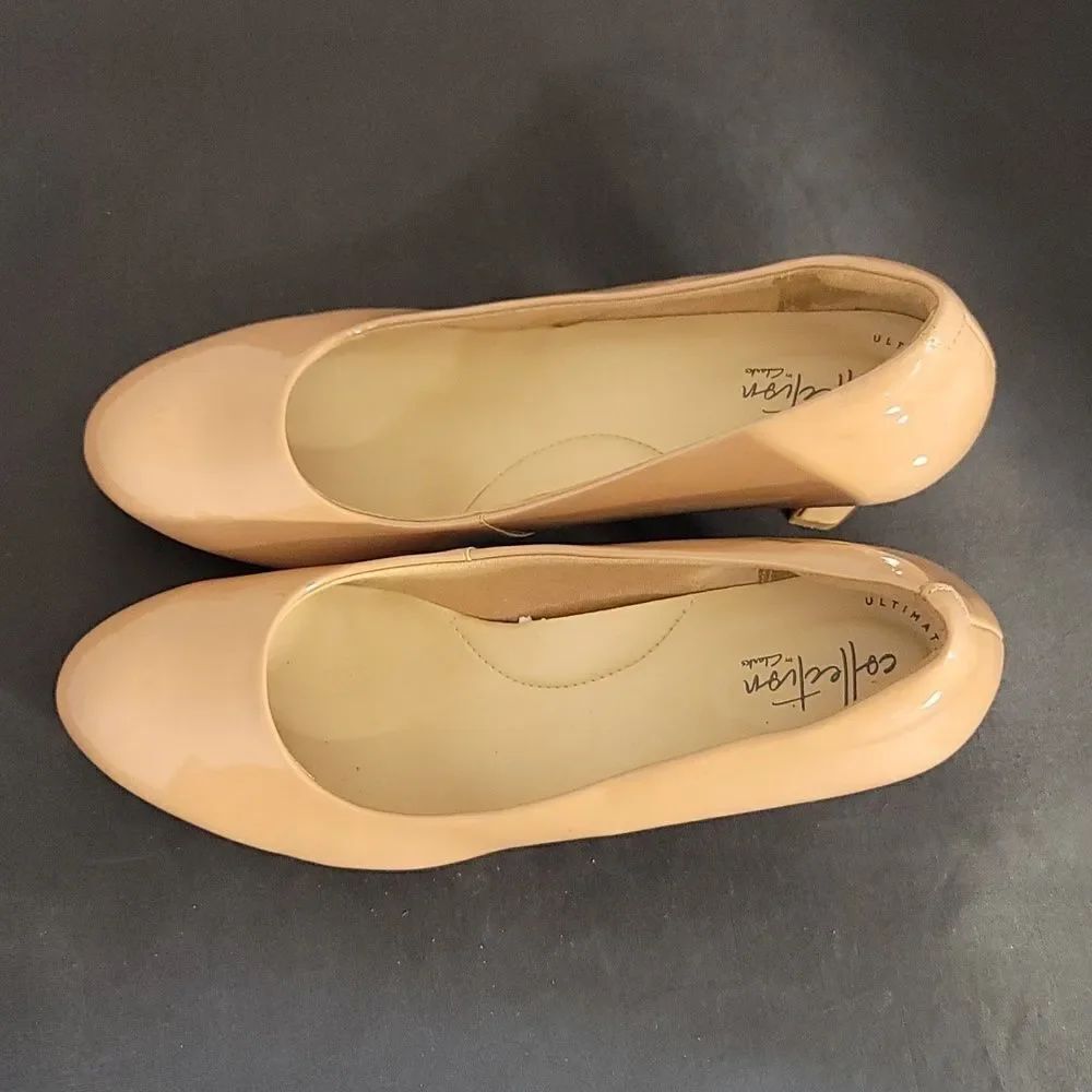 CLARKS COLLECTION ROUND TOE SLIP-ON PUMP - Picture 5 of 16